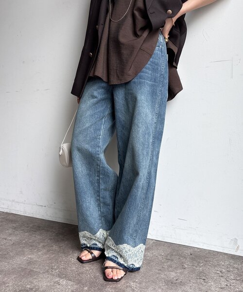 DouDou（ドゥドゥ）の「裾レース切替デニム（デニムパンツ・レディース・ブルー・36/38）」の15枚目の写真