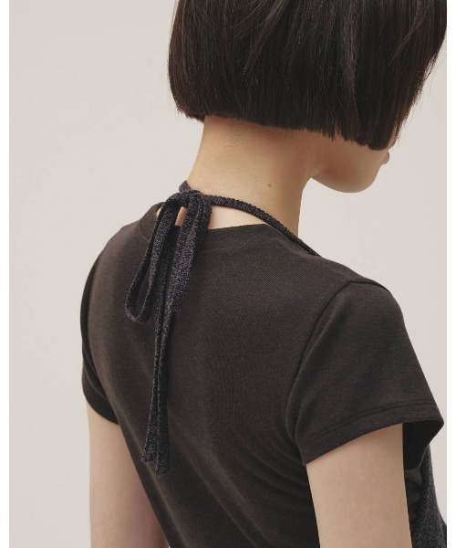TODAYFUL(トゥデイフル)の「Halterneck Peplum Knit 12610534(ニット/セーター・レディース・インディゴブルー/ブラウン・FREE)」の5枚目の写真