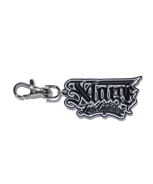 XLARGE(エクストララージ)の「OLD ENGLISH LOGO KEYCHAIN(キーホルダー・メンズ・ブラック/オリーブ・ONE SIZE)」の7枚目の写真