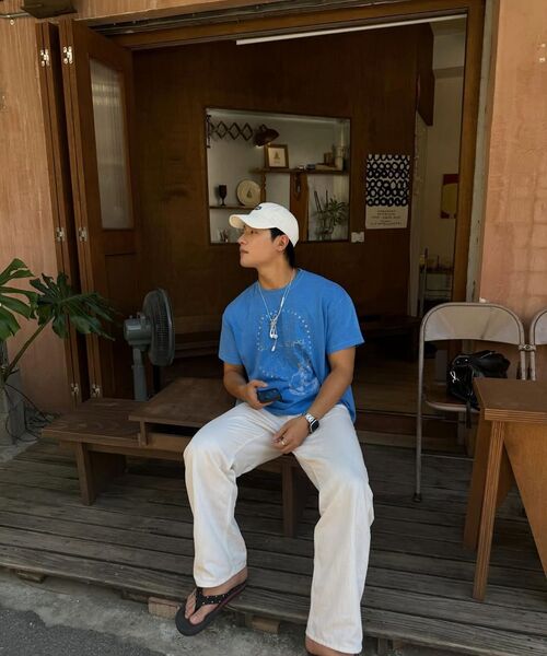 MTTIRE（マティレ）の「ROCKYSTAR VINTAGE OVERSIZED T-SHIRT / BLUE（Tシャツ/カットソー・レディース・その他・L/XL/S/M）」の5枚目の写真