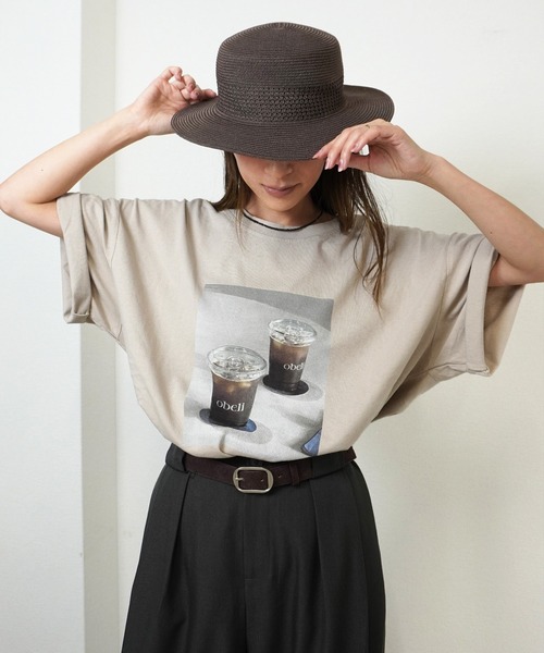 gossara(ゴサラ)の「【ラフなのに絵になる。フォトプリントTシャツ】ピグメント加工プリントT(Tシャツ/カットソー・レディース・ホワイト/ブルー/ベージュ・FREE)」の2枚目の写真