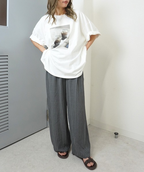 gossara(ゴサラ)の「【ラフなのに絵になる。フォトプリントTシャツ】ピグメント加工プリントT(Tシャツ/カットソー・レディース・ホワイト/ブルー/ベージュ・FREE)」の8枚目の写真