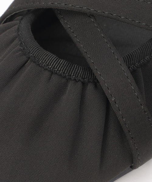 ikka（イッカ）の「クロスベルトぺたんこパンプス（パンプス・レディース・ブラック/ダークグレー・M/L）」の12枚目の写真