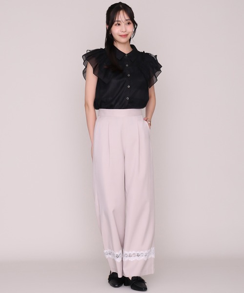 MISCH MASCH(ミッシュマッシュ)の「2026秋冬新作 チェックシアーレース襟付きブラウス(シャツ/ブラウス・レディース・ホワイト/ブラック/レッド・フリ-)」の17枚目の写真