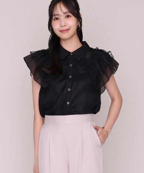MISCH MASCH(ミッシュマッシュ)の「2026秋冬新作 チェックシアーレース襟付きブラウス(シャツ/ブラウス・レディース・ホワイト/ブラック/レッド・フリ-)」の15枚目の写真