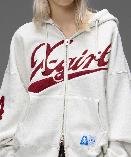 Champion(チャンピオン)の「X-girl x Champion REVERSE WEAVE(R) PATCHED LOGO ZIP UP HOODIE(パーカー・レディース・オートミール/ブラウン・M/S)」の11枚目の写真