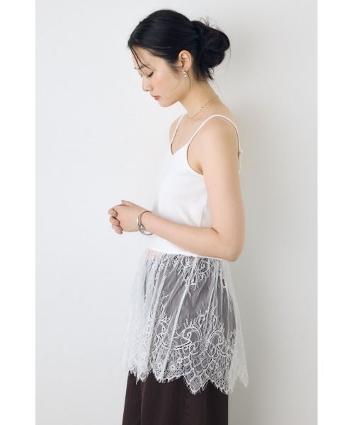 AZUL by moussy(アズールバイマウジー)の「インナーレースキャミソール(キャミソール・レディース・ブラック/オフホワイト/ホワイト系その他/ブラック系その他・FREE)」の7枚目の写真