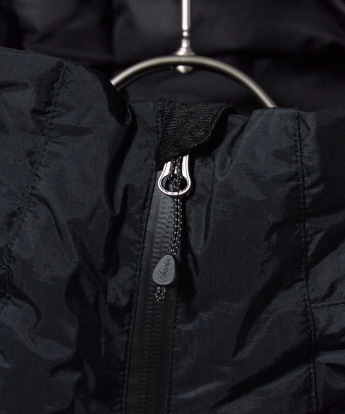 NANGA(ナンガ)の「NANGA/ナンガ AURORA TEX DOWN JACKET オーロラテックス ダウンジャケット フードあり メンズ レディース 2026年 秋 秋服 冬 冬服(ダウンジャケット/コート・メンズ・ブラック/ブルー/グレー/ベージュ・S/M/L/XL)」の7枚目の写真