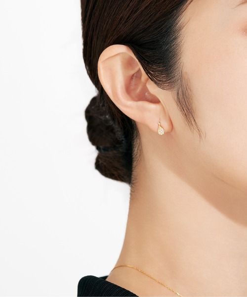 Jewel closet by L&Co.(ジュエルクローゼットバイエルアンドコー)の「K18 ダイヤモンド ピアス(ピアス(両耳用)・レディース・イエローゴールド・FREE)」の4枚目の写真