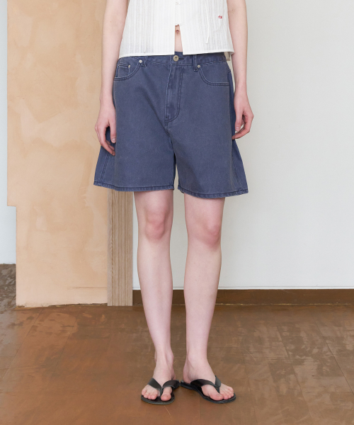 TTUDEMENT(トュードメント)の「WASHED DENIM SHORTS_BLUE(その他パンツ・レディース・その他・SMALL/MEDIUM)」の2枚目の写真