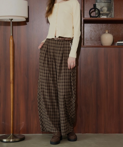 JUMELLE（ジュメロ）の「リラックスチェックパンツ（その他パンツ・レディース・ブラック/ブラウン・SMALL/MEDIUM）」の18枚目の写真