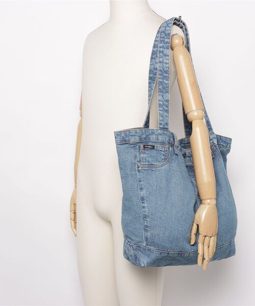 Guess(ゲス)の「GUESS JEANS Denim Tote トートバッグ ローリングストーンズ(トートバッグ・メンズ・インディゴブルー・ONE SIZE)」の3枚目の写真