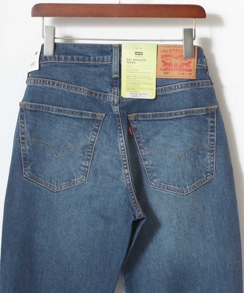 Levi's(リーバイス)の「Levi's/リーバイス 541 ATHLETIC TAPER/リラックスフィット ジーンズ/ヴィンテージウォッシュ ルーズテーパード ストレッチ デニムパンツ(デニムパンツ・メンズ・ブラック/ブルー・28inch/29inch/30inch/31inch/32inch/33inch/34inch/36inch)」の2枚目の写真