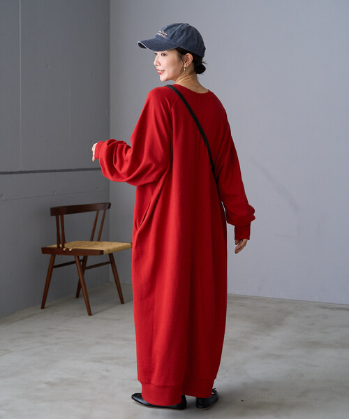 FREAK'S STORE(フリークスストア)の「限定展開 裏毛 ルーズ オーバー ワンピース(ワンピース・レディース・レッド/ブラック/グレー/ネイビー/ダークブラウン・フリ-)」の7枚目の写真