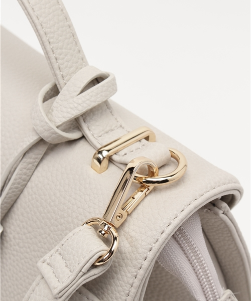 mystic(ミスティック)の「【mystic】フラップ2WAYBAG(トートバッグ・レディース・グレー/ブラック/キャメル/ベージュ/ピンク・フリ-)」の14枚目の写真