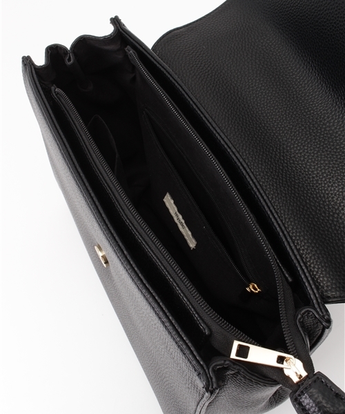 mystic(ミスティック)の「【mystic】フラップ2WAYBAG(トートバッグ・レディース・グレー/ブラック/キャメル/ベージュ/ピンク・フリ-)」の6枚目の写真