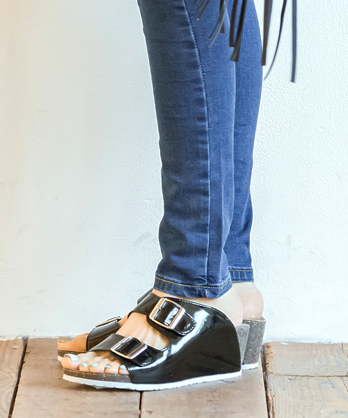 Re:EDIT（リエディ）の「ダブルベルトタイプ足に優しい楽ちんウェッジソールサンダル/スリッパサンダル[Re:EDIT/リエディ][春夏新作]（サンダル・レディース・ブラック/ブラック系その他/シルバー/ホワイト/ネイビー/ホワイト系その他・MEDIUM/X-LARGE/LARGE/SMALL）」の13枚目の写真