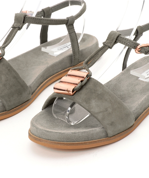Clarks(クラークス)の「Agean Cool / エイジアンクール (セージスエード)(サンダル・レディース・グリーン・3/4.5/3.5/5.5/6/5/7/4/6.5)」の2枚目の写真