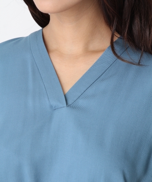 Andemiu（アンデミュウ）の「【WEB限定】バックリボンタックワンピース748886（ワンピース・レディース・ブルー/カーキ/ライトグレー・FREE）」の9枚目の写真