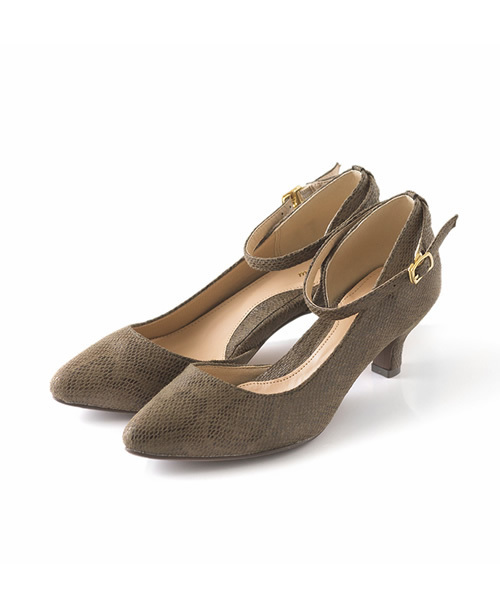 flune（フリューン）の「サイドカット ストラップパンプス（パンプス・レディース・キャメル/グレー/ブラック系その他/ナチュラル/ホワイト/ベージュ系その他/スモークピンク/ピンク系その他/その他/ブラック系その他2/ピンク/グリーン系その他/ブラック/カーキ/モカ/ゴールド/シルバー/レッド系その他/ボルドー/ブルー系その他/ブラック系その他3/ピンク系その他2/その他2/グレー系その他/ライトベージュ/ライトグリーン/その他3/ライトグレー・21.5cm/21.0cm/24.0cm/23.0cm/24.5cm/22.5cm/25.0cm/26.0cm/27.0cm/26.5cm/23.5cm/25.5cm/22.0cm）」の15枚目の写真