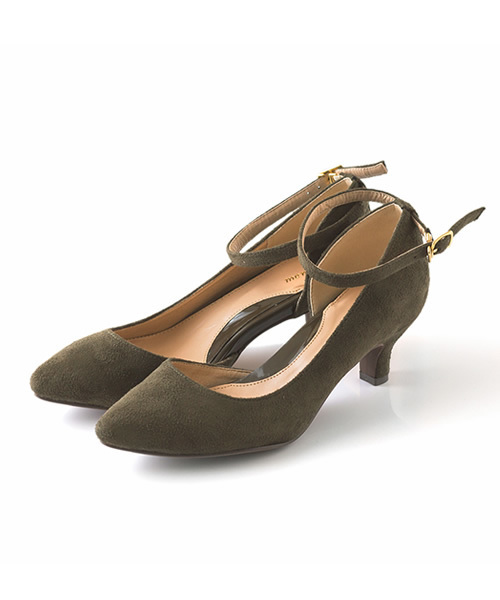 flune（フリューン）の「サイドカット ストラップパンプス（パンプス・レディース・キャメル/グレー/ブラック系その他/ナチュラル/ホワイト/ベージュ系その他/スモークピンク/ピンク系その他/その他/ブラック系その他2/ピンク/グリーン系その他/ブラック/カーキ/モカ/ゴールド/シルバー/レッド系その他/ボルドー/ブルー系その他/ブラック系その他3/ピンク系その他2/その他2/グレー系その他/ライトベージュ/ライトグリーン/その他3/ライトグレー・21.5cm/21.0cm/24.0cm/23.0cm/24.5cm/22.5cm/25.0cm/26.0cm/27.0cm/26.5cm/23.5cm/25.5cm/22.0cm）」の13枚目の写真