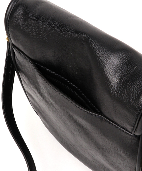 FOSSIL（フォッシル）の「RUMI　CROSSBODY　ZB7275(3)（ショルダーバッグ・レディース・ブラック/ブラウン系その他・FREE）」の6枚目の写真