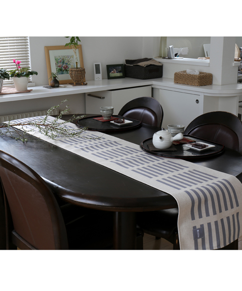 Jubilee（ジュビリー）の「天然リネン 北欧デザイン テーブルランナー（ランチョンマット/テーブルウェア・レディース・ホワイト/ライトグレー/ライトブルー/ネイビー/グレー/ブルー/ホワイト×ブルー/ホワイト×グレー・FREE）」の6枚目の写真