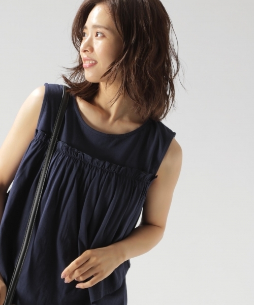 BAYFLOW（ベイフロー）の「GOOD PRICE／フリルノースリーブトップス（Tシャツ/カットソー・レディース・ネイビー/ブルー/グリーン・SMALL/MEDIUM）」の3枚目の写真