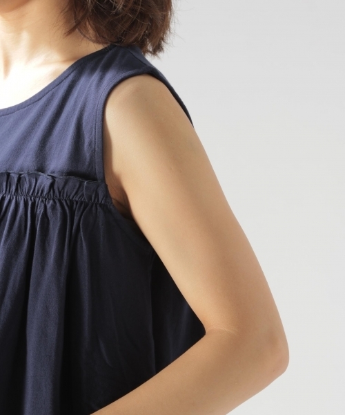 BAYFLOW（ベイフロー）の「GOOD PRICE／フリルノースリーブトップス（Tシャツ/カットソー・レディース・ネイビー/ブルー/グリーン・SMALL/MEDIUM）」の11枚目の写真