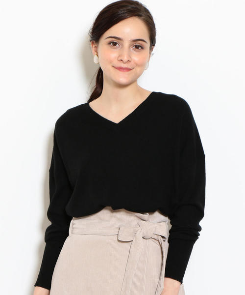 green label relaxing（グリーンレーベルリラクシング）の「[WEB限定] NFC W/RY/N ドルマン Vネック ニット（ニット/セーター・レディース・グレー/ブラック/オリーブ/オレンジ/パープル・40/42/36/38）」の17枚目の写真