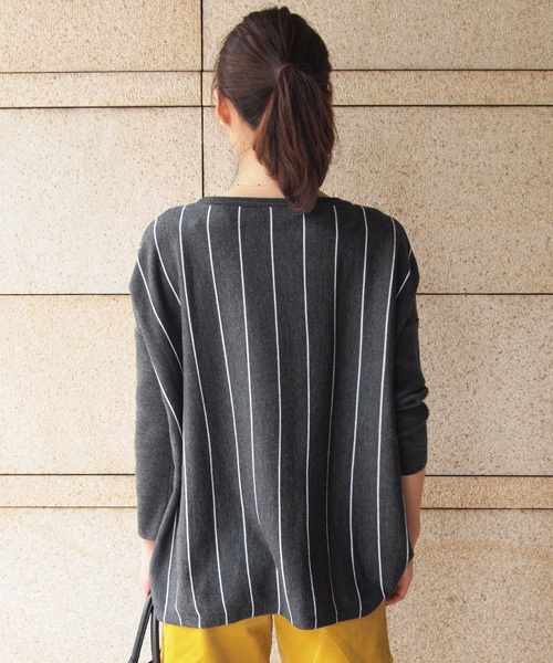 BEAUTY&YOUTH UNITED ARROWS(ビューティーアンドユースユナイテッドアローズ)の「BYBC ∵ソモウスクエアプルオーバー (bl)(fyoww) ◆(ニット/セーター・レディース・ホワイト/グレー/ネイビー/レッド/オフホワイト/ダークグレー・FREE)」の13枚目の写真