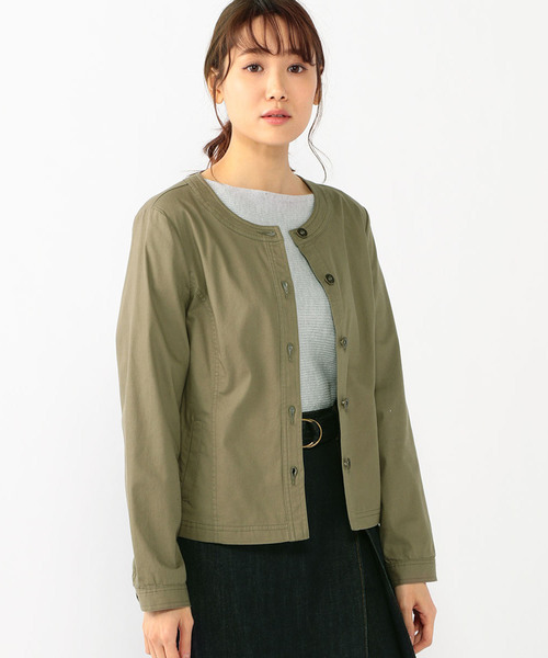 Petit Honfleur(プチオンフルール)の「デニムノーカラージャケット(デニムジャケット・レディース・ネイビー/カーキ・11号/9号/13号)」の1枚目の写真