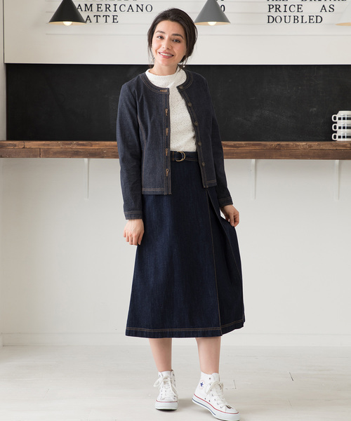 Petit Honfleur(プチオンフルール)の「デニムノーカラージャケット(デニムジャケット・レディース・ネイビー/カーキ・11号/9号/13号)」の8枚目の写真