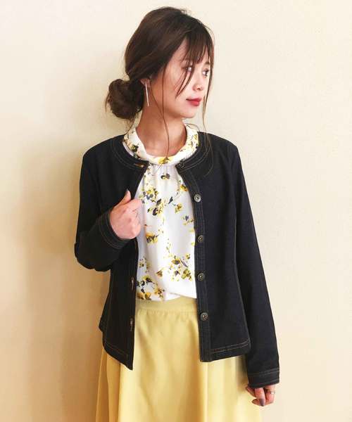 Petit Honfleur(プチオンフルール)の「デニムノーカラージャケット(デニムジャケット・レディース・ネイビー/カーキ・11号/9号/13号)」の20枚目の写真