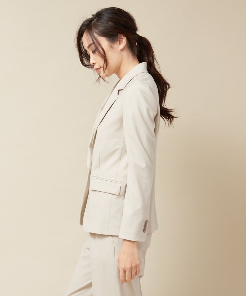 qualite（カリテ）の「2WAYストレッチジャケット（テーラードジャケット・レディース・ブラック/ベージュ・40/38/36）」の9枚目の写真