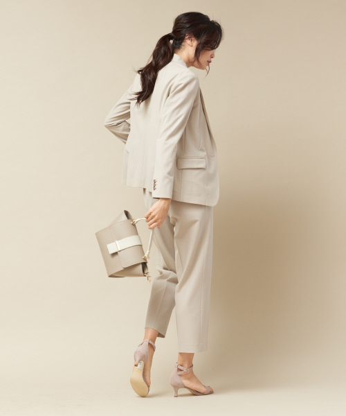 qualite（カリテ）の「2WAYストレッチジャケット（テーラードジャケット・レディース・ブラック/ベージュ・40/38/36）」の10枚目の写真