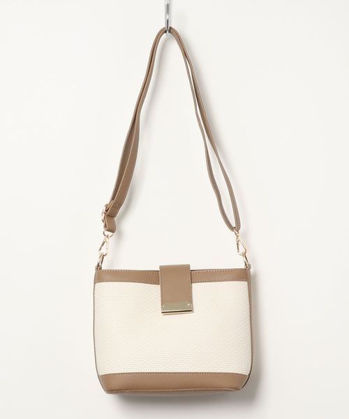 KOBE LETTUCE(コウベレタス)の「フロント金具配色ショルダーバッグ(ショルダーバッグ・レディース・ベージュ/ブラウン/ブラック・FREE)」の4枚目の写真