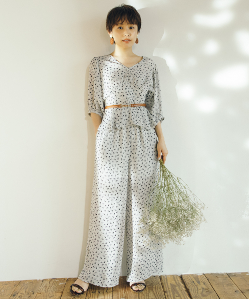 Heather（ヘザー）の「高橋愛コラボハナガラブラウス　847825（シャツ/ブラウス・レディース・ホワイト系その他/ブラック系その他/レッド系その他・FREE）」の6枚目の写真