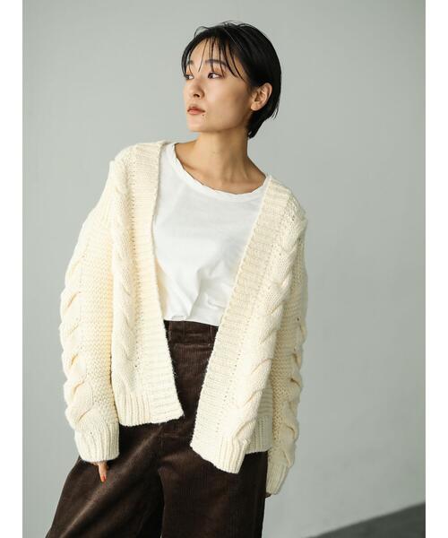 AMERICAN HOLIC(アメリカンホリック)の「ケーブルニットショートカーディガン *(カーディガン/ボレロ・レディース・ブラウン/アイボリー/ベージュ系その他2・FREE)」の12枚目の写真