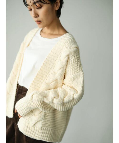 AMERICAN HOLIC(アメリカンホリック)の「ケーブルニットショートカーディガン *(カーディガン/ボレロ・レディース・ブラウン/アイボリー/ベージュ系その他2・FREE)」の22枚目の写真