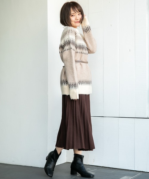 VANNIE U(ヴァニーユー)の「VANNIE U ノルディック柄プニプニット(ニット/セーター・レディース・ベージュ/グレー・FREE)」の14枚目の写真