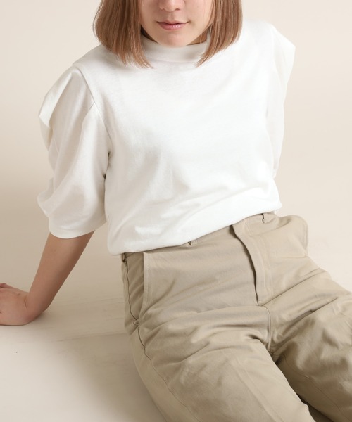 Audition(オーディション)の「M1344 リネンタックスリーブTシャツ(Tシャツ/カットソー・レディース・ナチュラル/ホワイト/ブラック・MEDIUM)」の1枚目の写真