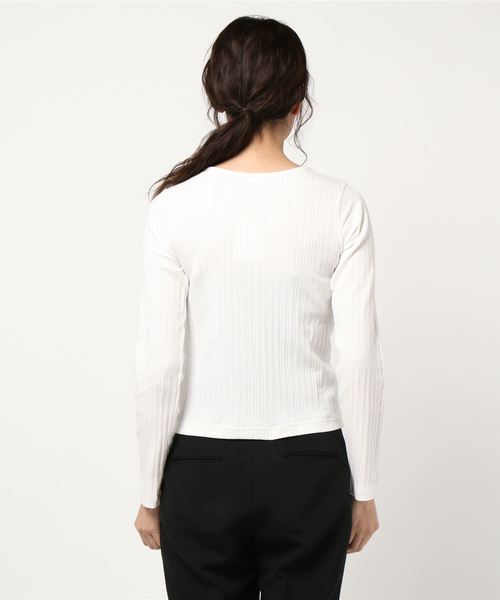 archives（アルシーヴ）の「CHARM刺繍プルオーバー（Tシャツ/カットソー・レディース・オフホワイト/ブルー/モカ・MEDIUM）」の5枚目の写真