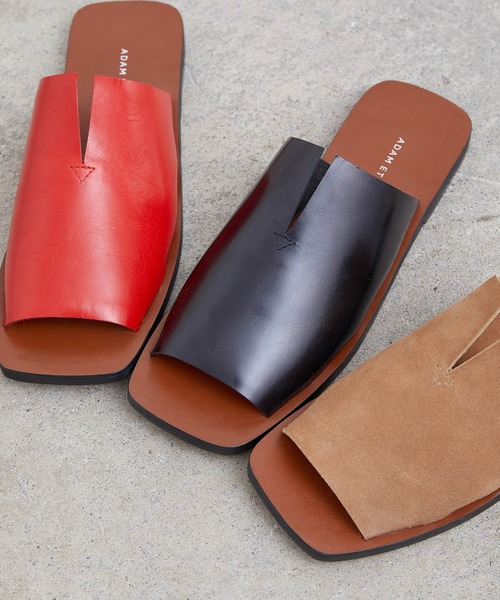 ADAM ET ROPE'(アダムエロペ)の「レザースリットスライダーサンダル(サンダル・レディース・ブラック/ベージュ/レッド・36/37/38)」の12枚目の写真