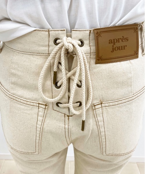 apres jour（アプレジュール）の「レースアップフレアパンツ【ZOZOTOWN限定アイテム】（その他パンツ・レディース・オフホワイト/ダークインディゴブルー/ブラック/モカ・MEDIUM/SMALL/LARGE/X-LARGE）」の18枚目の写真