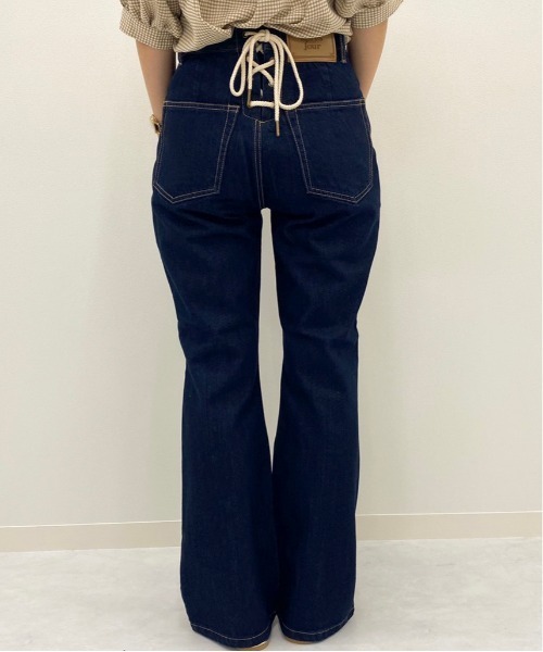 apres jour（アプレジュール）の「レースアップフレアパンツ【ZOZOTOWN限定アイテム】（その他パンツ・レディース・オフホワイト/ダークインディゴブルー/ブラック/モカ・MEDIUM/SMALL/LARGE/X-LARGE）」の22枚目の写真