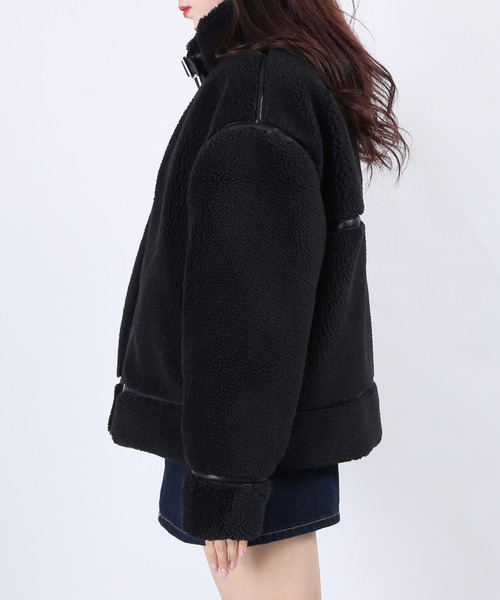 WC(ダブル シー)の「WC/ボアフライトブルゾン(ムートンコート・レディース・ホワイト/ブラック・FREE)」の10枚目の写真