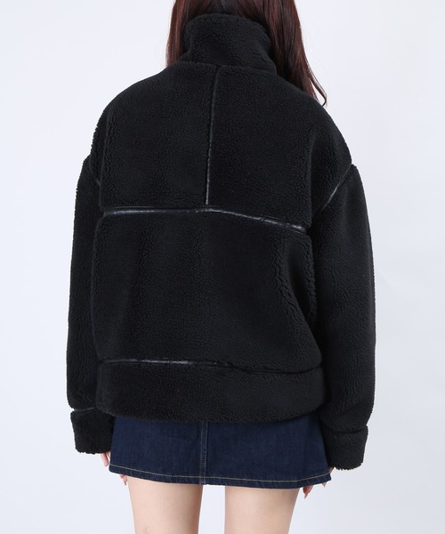 WC(ダブル シー)の「WC/ボアフライトブルゾン(ムートンコート・レディース・ホワイト/ブラック・FREE)」の11枚目の写真