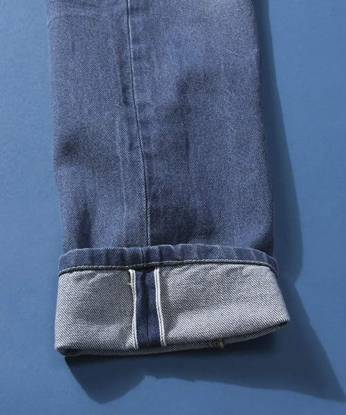 R.NEWBOLD（アールニューボールド）の「HARD WASH "スリムテーパード ジーンズ"/245113（デニムパンツ・メンズ・ライトインディゴブルー・XX-LARGE/LARGE/MEDIUM/SMALL/X-LARGE）」の4枚目の写真