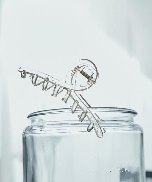 VIS（ビス）の「【新色追加】アクリルヘアクリップ（バレッタ/ヘアクリップ・レディース・オフホワイト/カーキ/その他/キャメル/ピンク系その他2・FREE）」の5枚目の写真